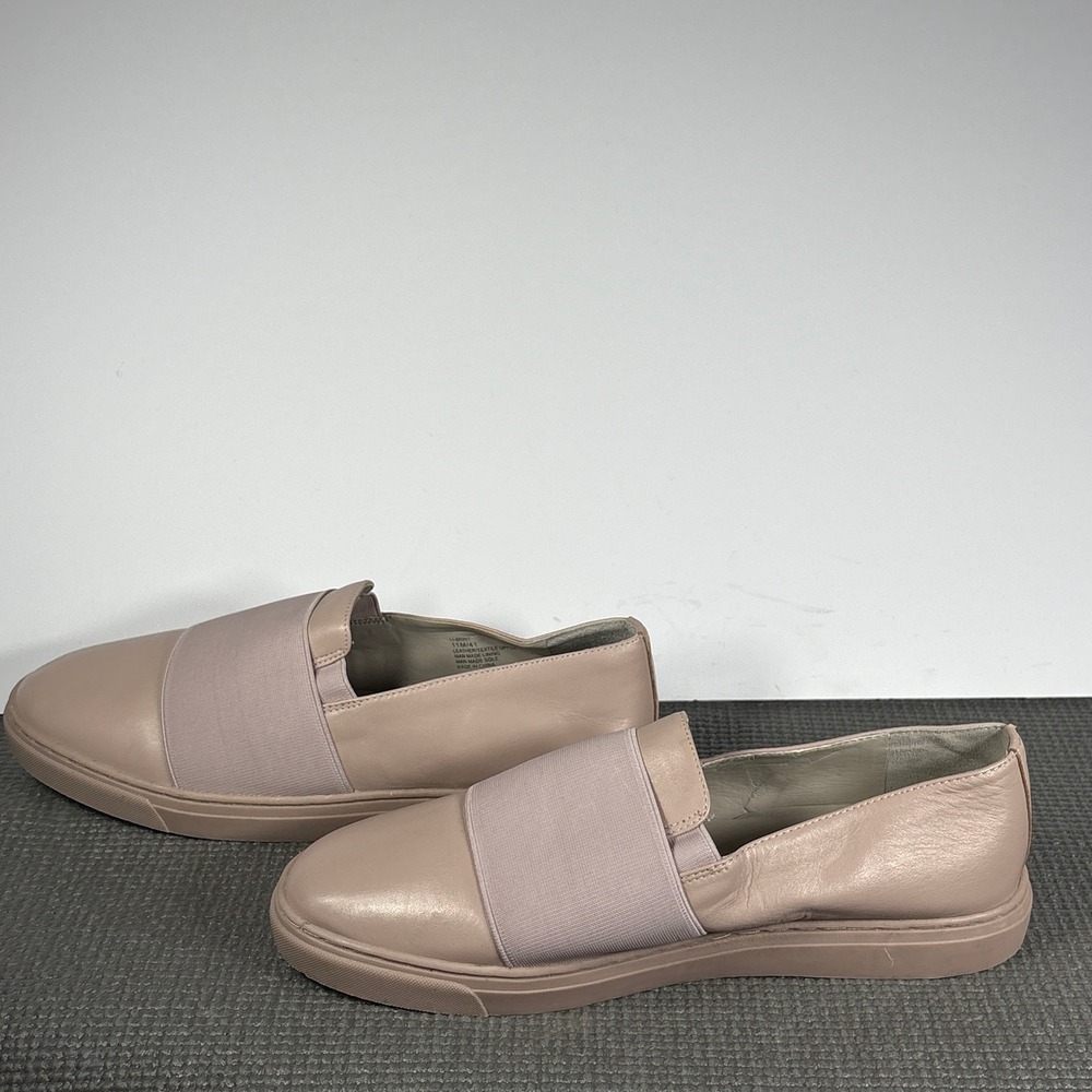 Lori Goldstein Brint Sneakers Comfort Shoes Womens Size 11M Pink Leather Slip On